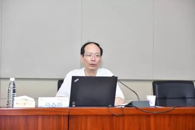 路漫其修道远，人专则闻天下 ——中智新闻培训班开课第二天纪实