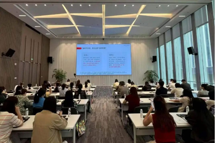 福利合规管理及关爱通端午福利发布.png